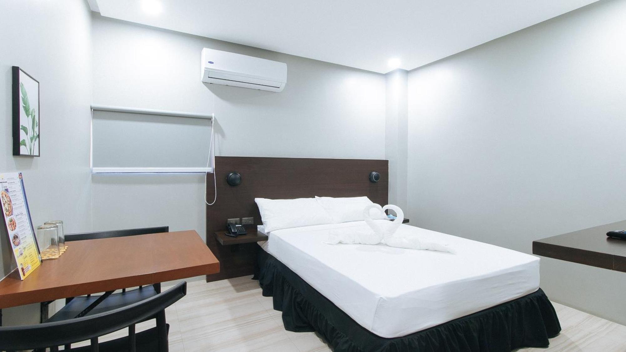 Sunny Day Residences Antipolo Exterior photo